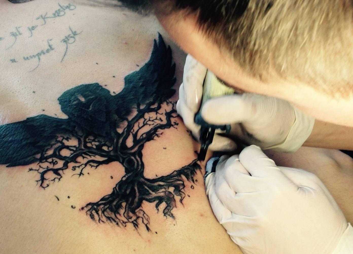 O tetovaní do hĺbky