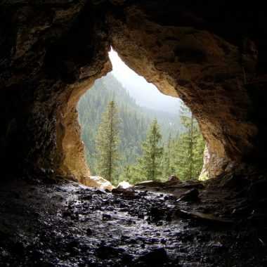 7. Pravidelná dávka - Myšlienkový experiment o zaseknutom jaskyniarovi 7
